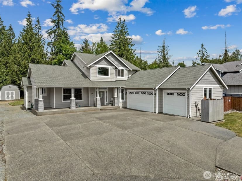 Property photo for 13123 320th Street Ct E, Graham