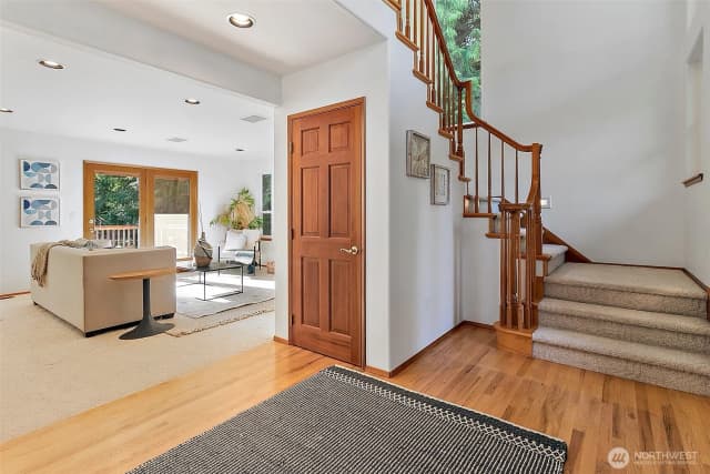 Property photo for 29247 188th Avenue Se, Kent photo 4