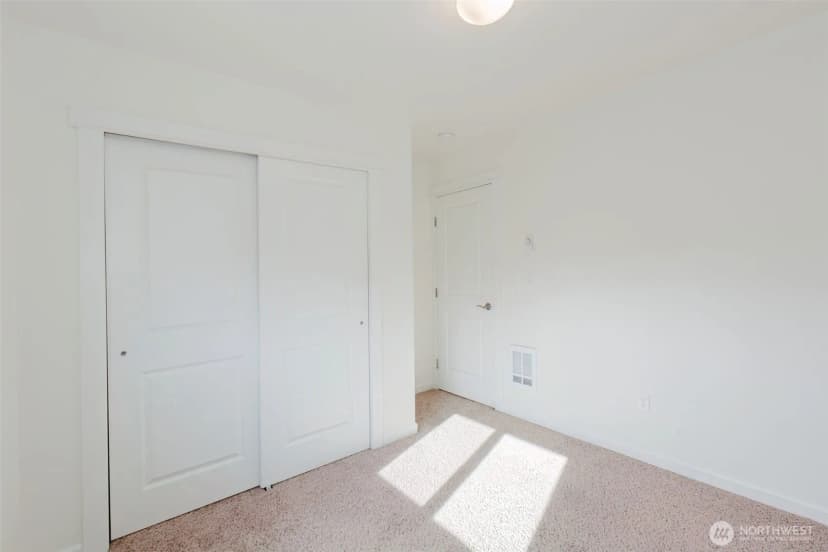 Property photo for 1025 12th Street, Bremerton photo 27