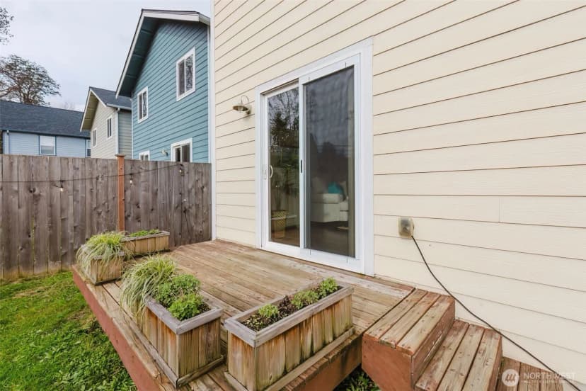 Property photo for 1025 12th Street, Bremerton photo 34