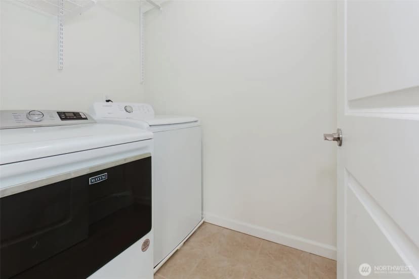 Property photo for 1025 12th Street, Bremerton photo 24