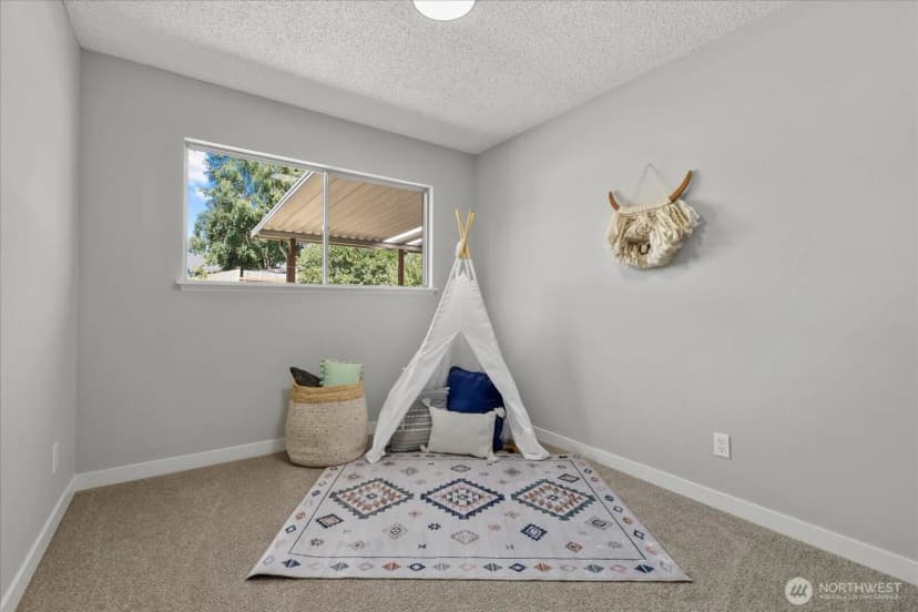Property photo for 16531 120th Avenue Se, Renton photo 16