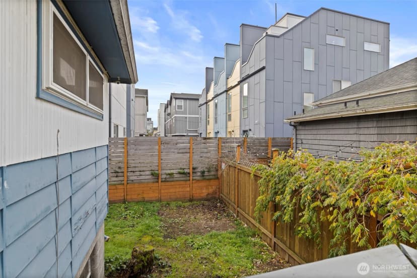 Property photo for 6666 Carleton Avenue S, Seattle photo 22
