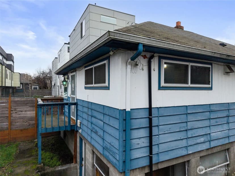 Property photo for 6666 Carleton Avenue S, Seattle photo 23