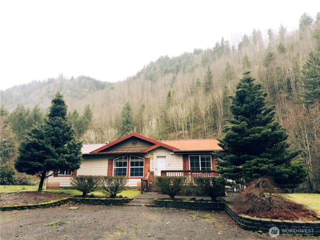 Property photo for 6174 Us Hwy 12, Morton