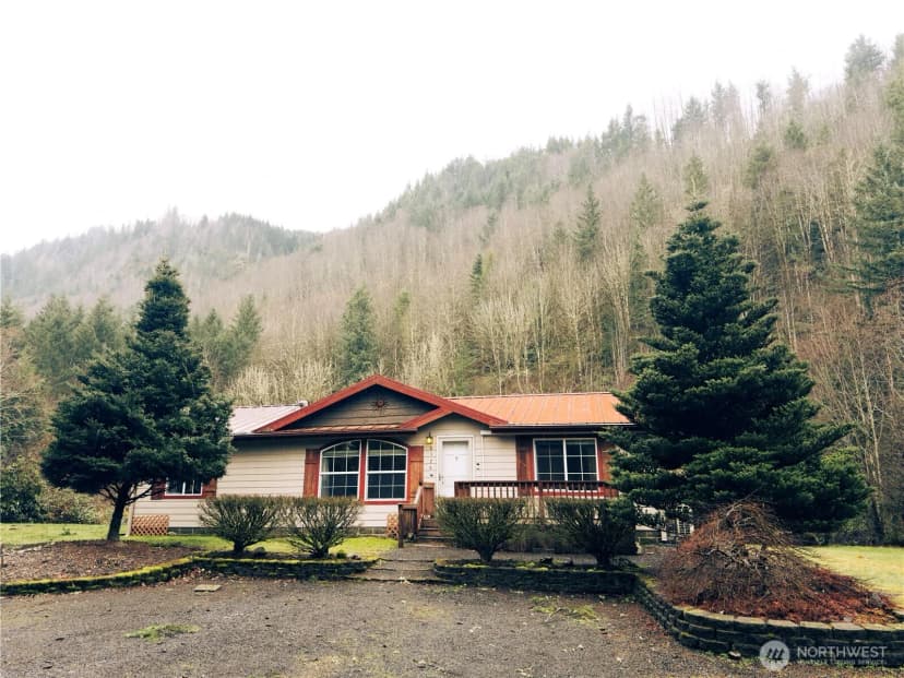 Property photo for 6174 Us Hwy 12, Morton