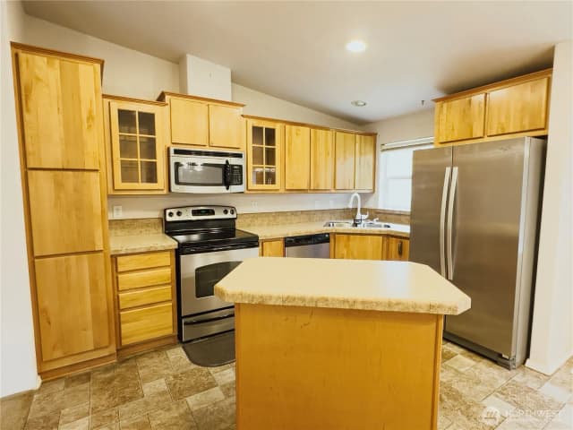 Property photo for 6174 Us Hwy 12, Morton photo 5