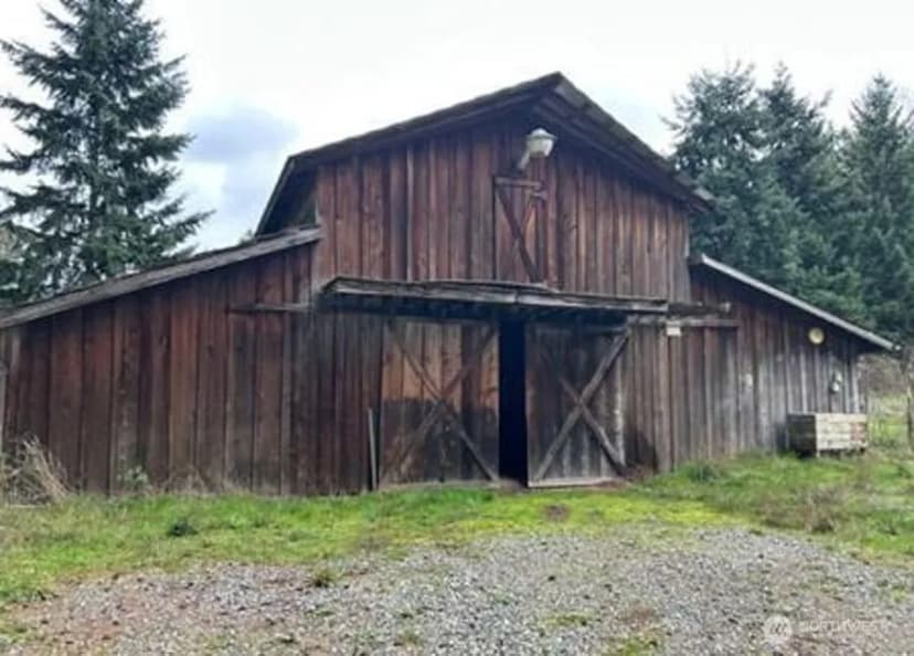 Property photo for 28805 8th Avenue E, Roy photo 6