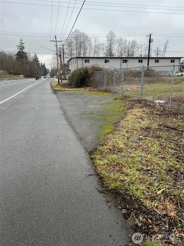 Property photo for 10000 23rd Avenue W, Everett photo 5