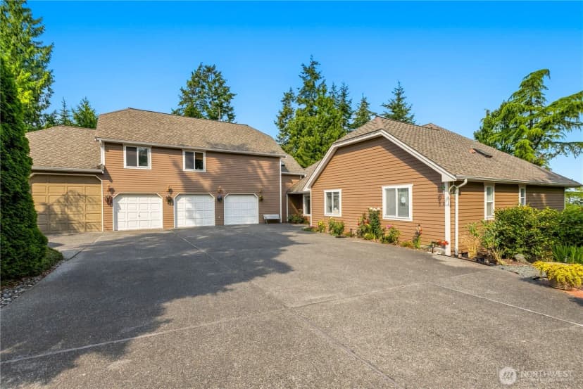 Property photo for 3836 Bay Lane, Anacortes photo 4