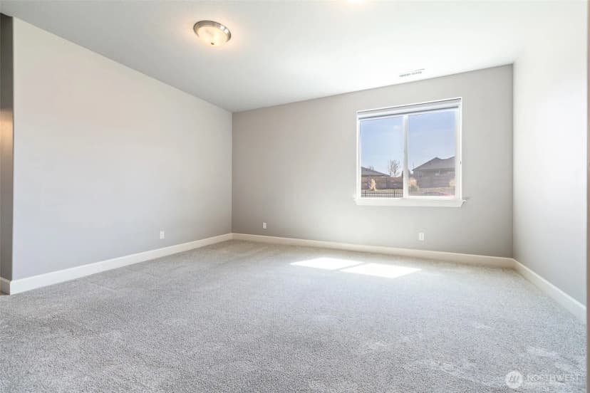 Property photo for 6631 Collins Road, West Richland photo 5