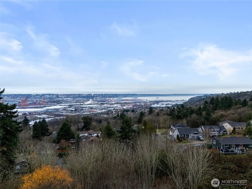 Property photo for 6306 19th Street Ne, Tacoma photo 17
