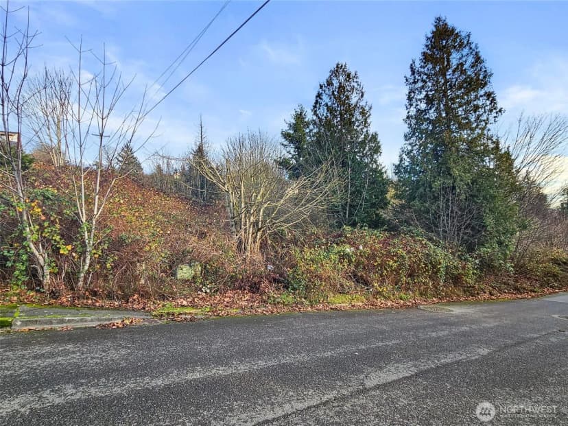Property photo for 63 Xx 19th Street Ne, Tacoma photo 14