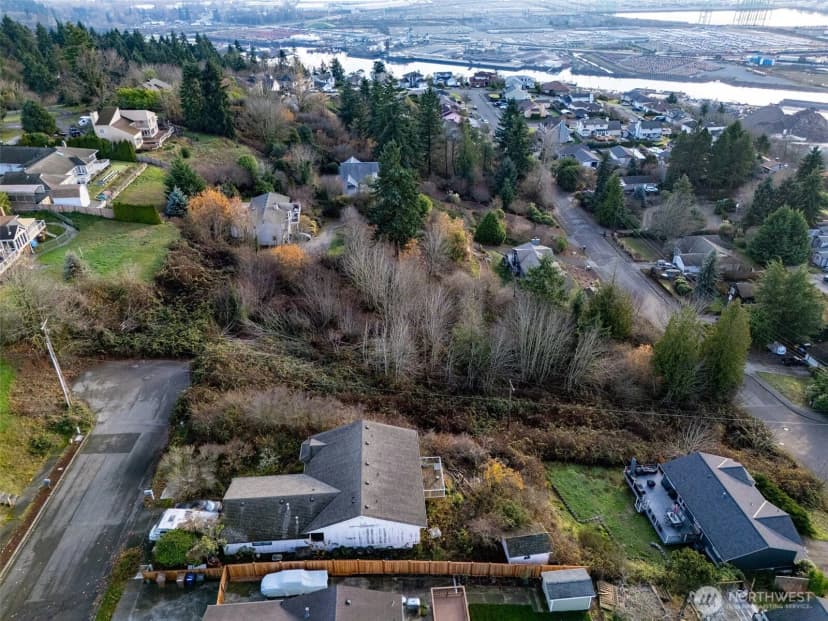 Property photo for 63 Xx 19th Street Ne, Tacoma photo 10