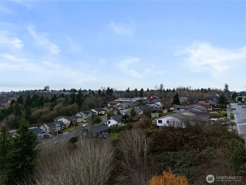 Property photo for 63 Xx 19th Street Ne, Tacoma photo 21