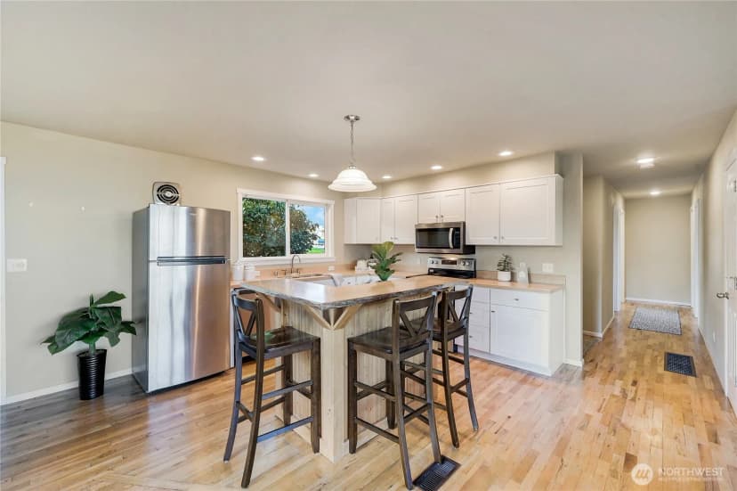 Property photo for 334 Sheridan Street, Port Townsend photo 15
