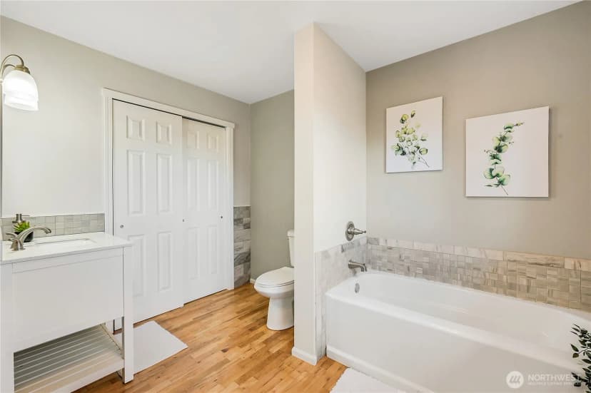 Property photo for 334 Sheridan Street, Port Townsend photo 23