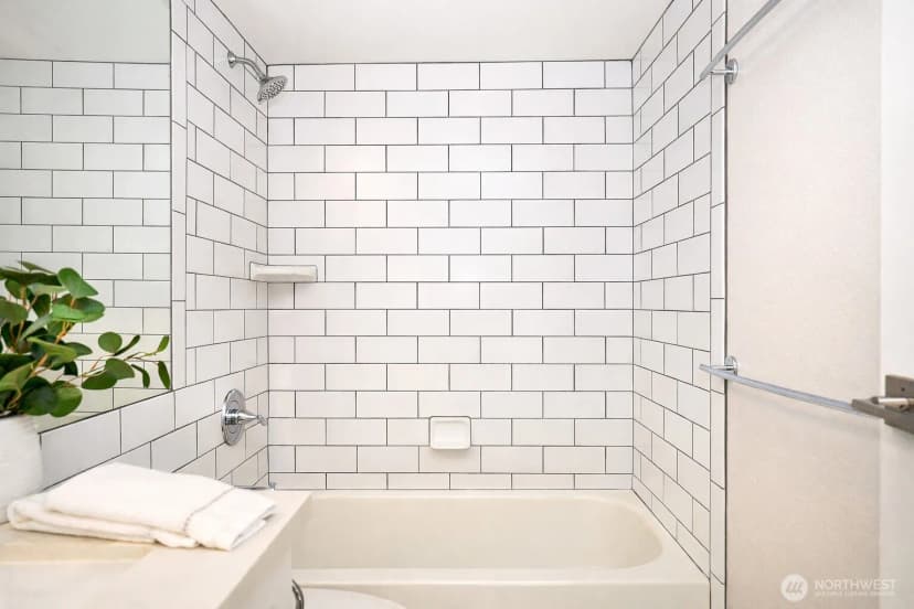 Property photo for 121 Vine Street #1702, Seattle photo 18