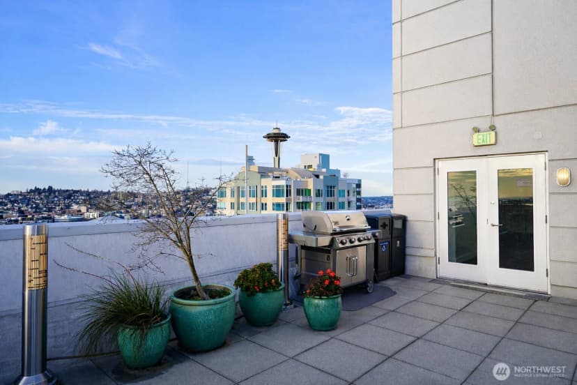 Property photo for 121 Vine Street #1702, Seattle photo 27