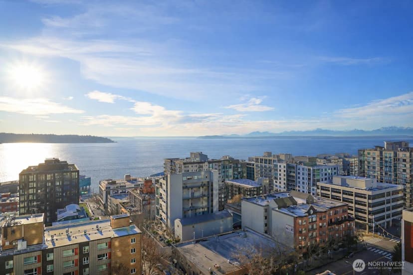 Property photo for 121 Vine Street #1702, Seattle photo 10
