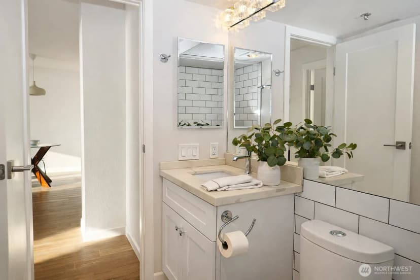 Property photo for 121 Vine Street #1702, Seattle photo 19