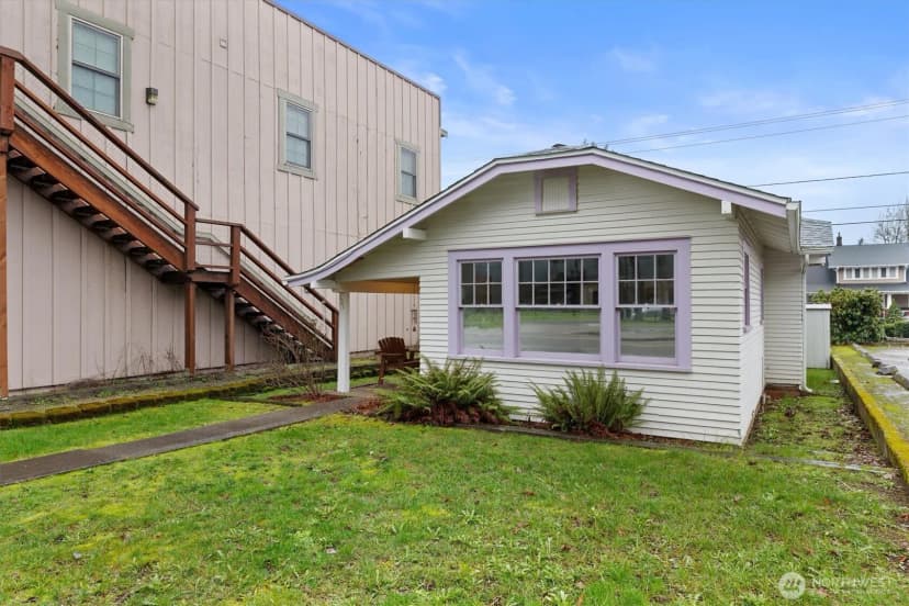 Property photo for 121 Van Scoyoc Avenue Sw, Orting photo 32