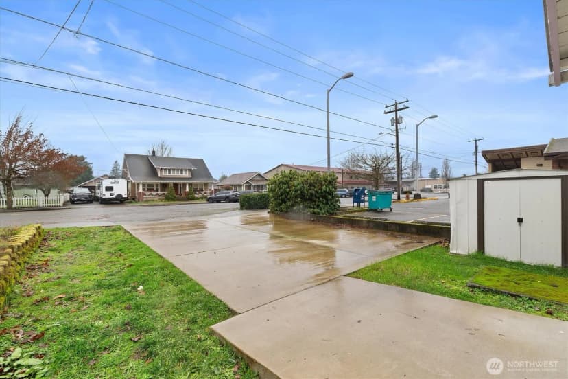 Property photo for 121 Van Scoyoc Avenue Sw, Orting photo 18