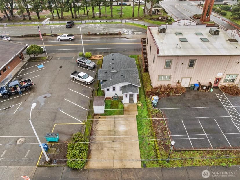 Property photo for 121 Van Scoyoc Avenue Sw, Orting photo 20