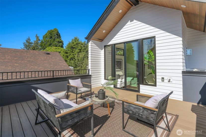 Property photo for 8750 13th Avenue Nw #b, Seattle photo 15