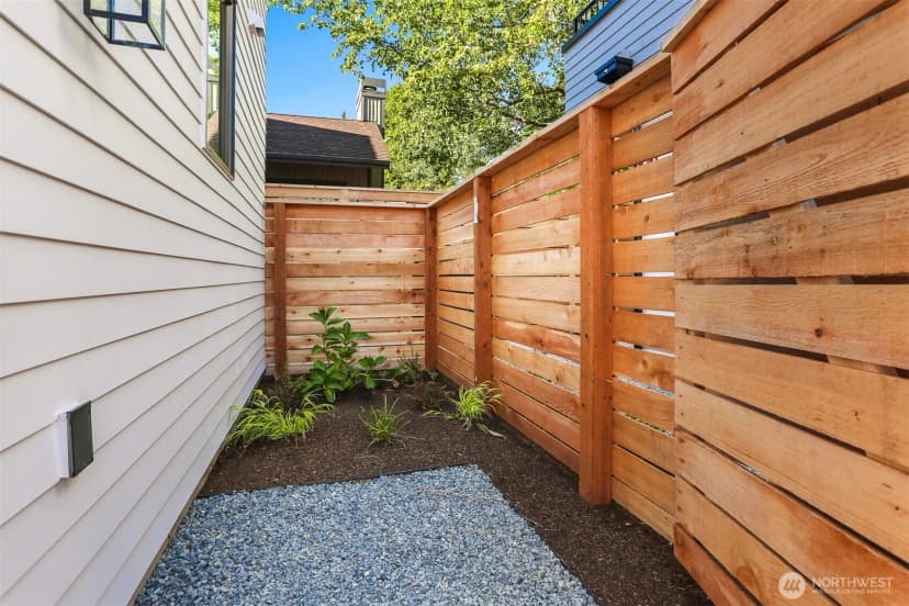 Property photo for 8750 13th Avenue Nw #b, Seattle photo 28