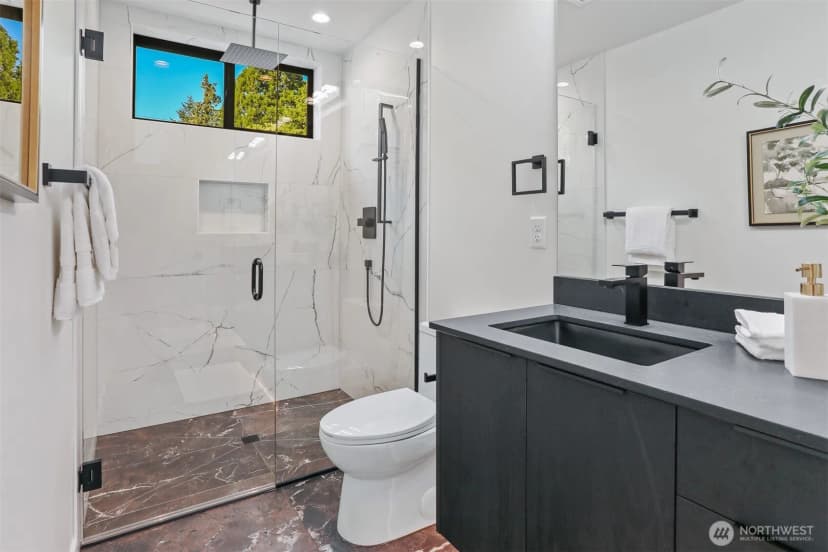 Property photo for 8750 13th Avenue Nw #b, Seattle photo 18