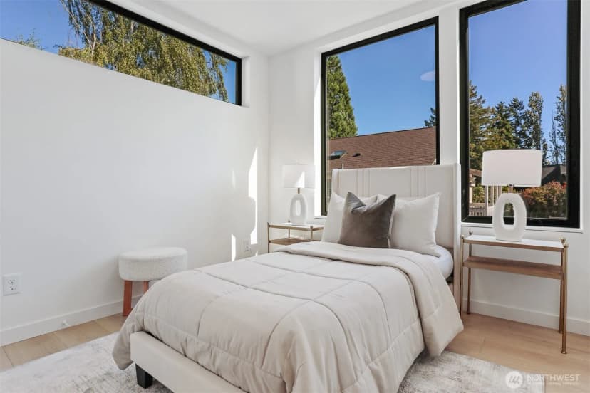 Property photo for 8750 13th Avenue Nw #b, Seattle photo 22