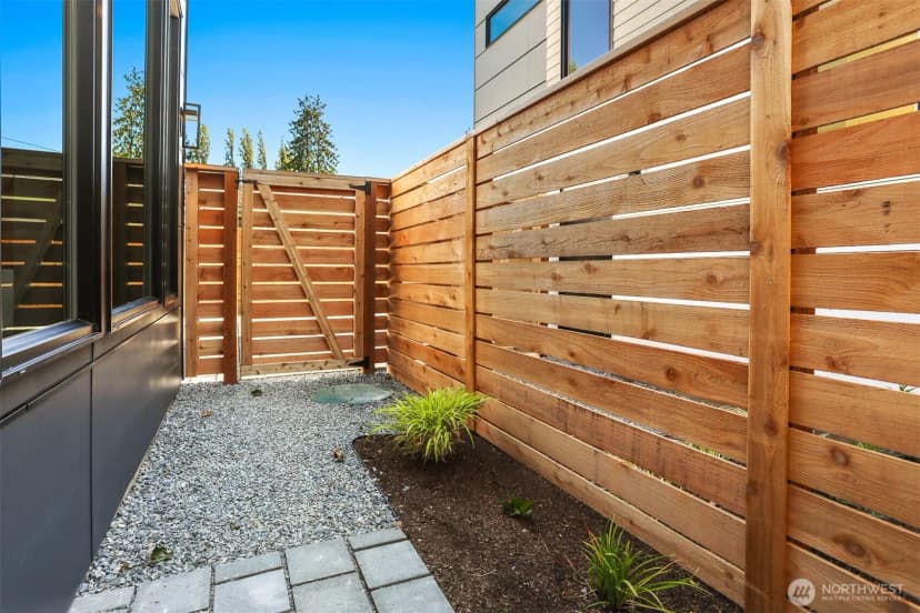 Property photo for 8750 13th Avenue Nw #b, Seattle photo 27