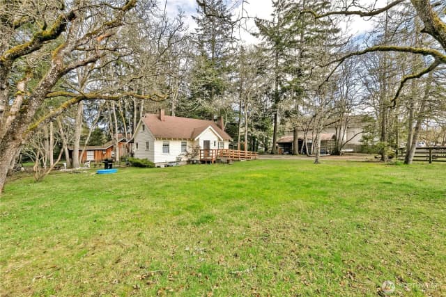 Property photo for 8409 Washington Boulevard Sw, Lakewood photo 3