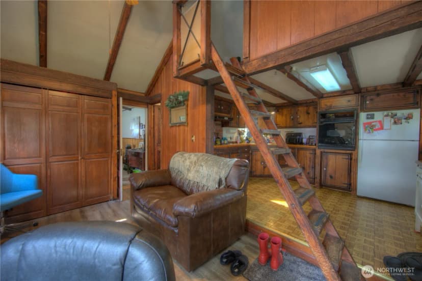 Property photo for 8409 Washington Boulevard Sw, Lakewood photo 15