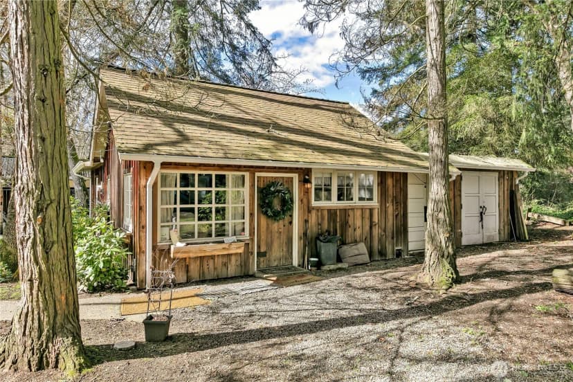 Property photo for 8409 Washington Boulevard Sw, Lakewood photo 14