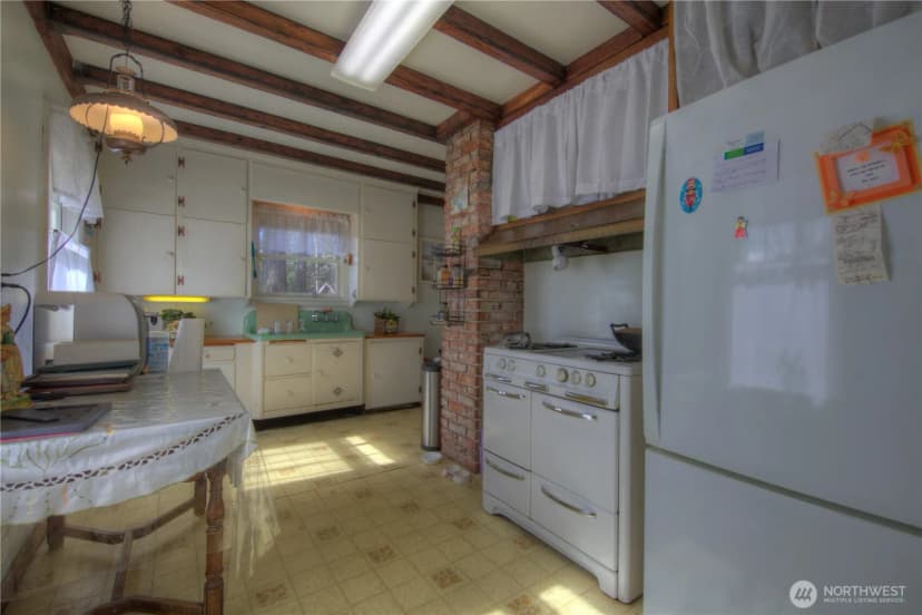 Property photo for 8409 Washington Boulevard Sw, Lakewood photo 9