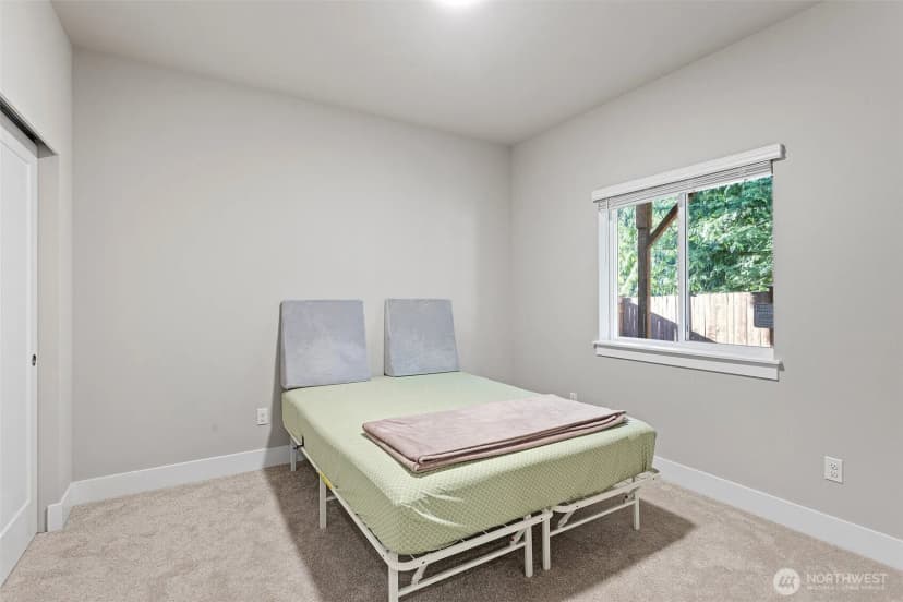 Property photo for 2128 229th Place Sw, Bothell photo 18