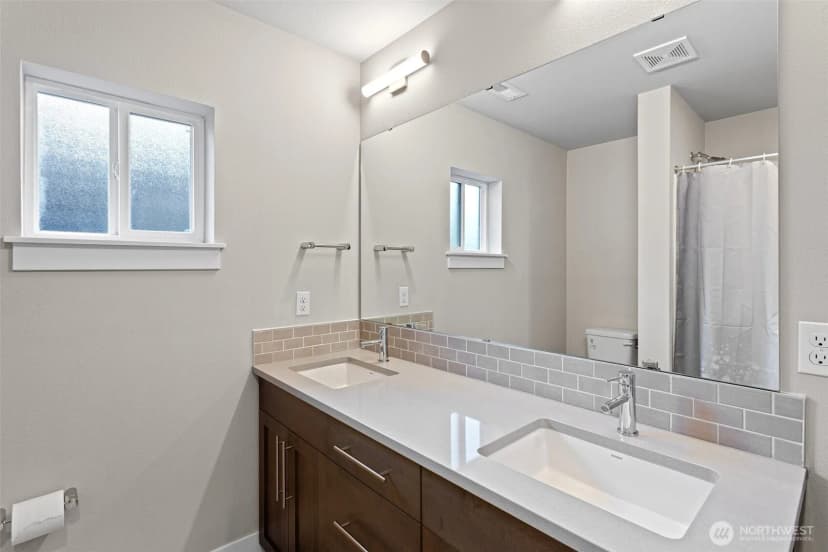 Property photo for 2128 229th Place Sw, Bothell photo 22