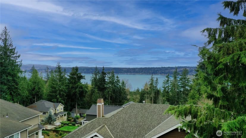 Property photo for 246 211th Place Ne, Sammamish photo 3