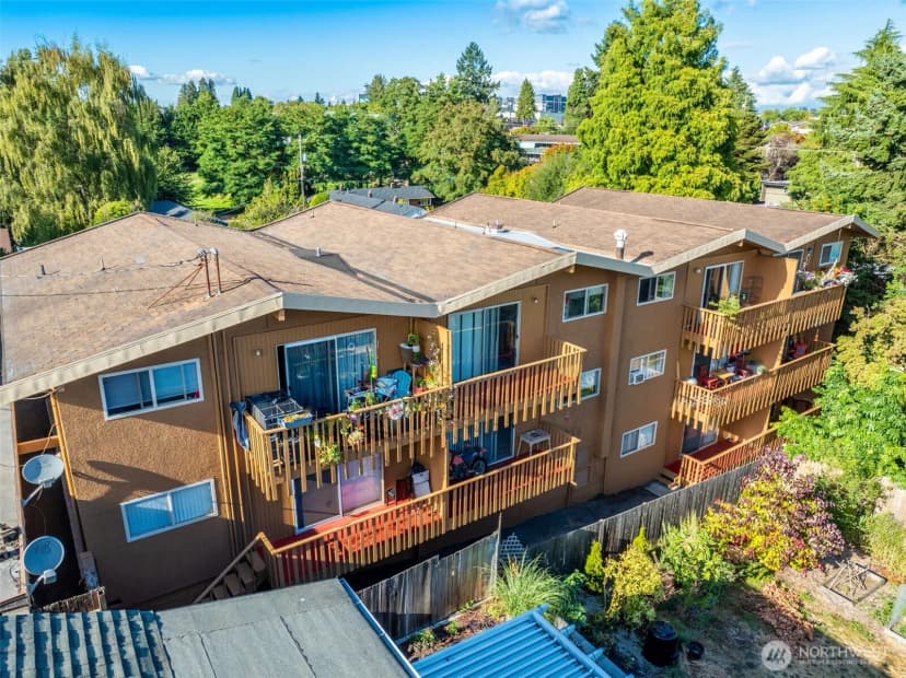 Property photo for 1017 Sw 154th Street, Burien photo 3