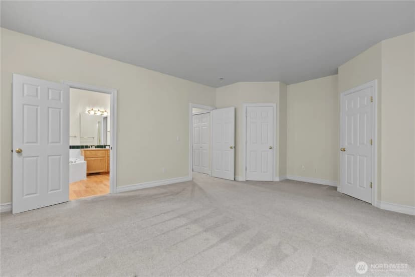 Property photo for 13796 Seaview Way, Anacortes photo 17