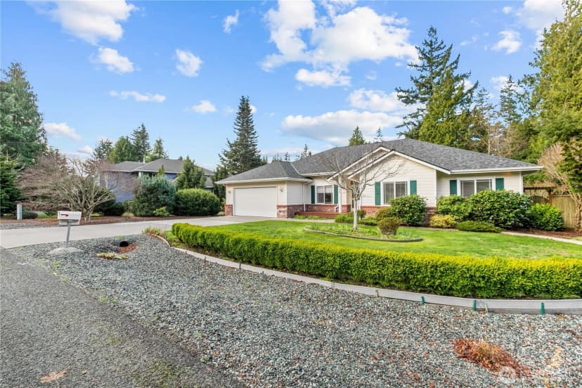 Property photo for 13796 Seaview Way, Anacortes photo 3