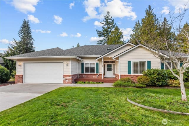 Property photo for 13796 Seaview Way, Anacortes