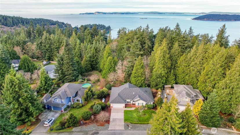 Property photo for 13796 Seaview Way, Anacortes photo 37