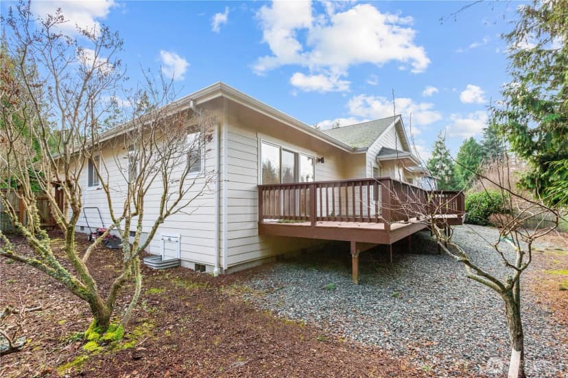 Property photo for 13796 Seaview Way, Anacortes photo 32