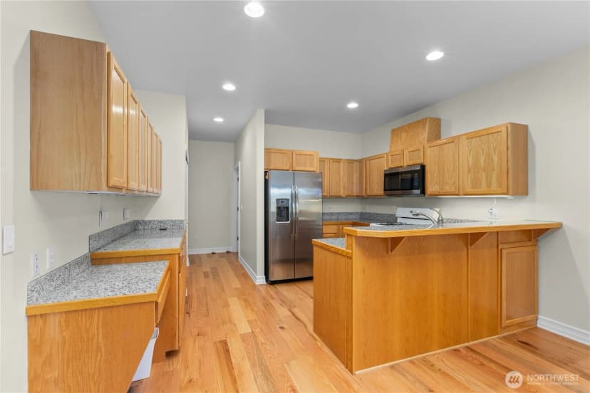 Property photo for 13796 Seaview Way, Anacortes photo 12