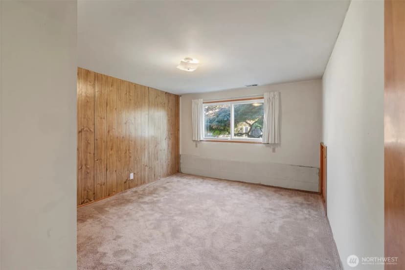 Property photo for 1027 S 112th Street, Seattle photo 20