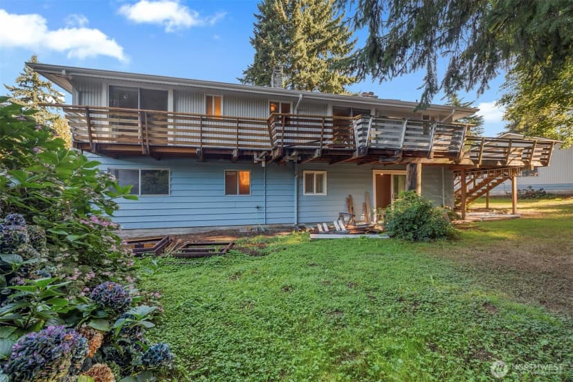 Property photo for 1027 S 112th Street, Seattle photo 26