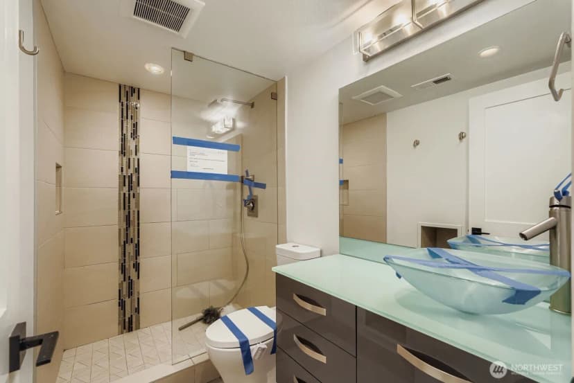 Property photo for 15211 61st Place Ne, Kenmore photo 23